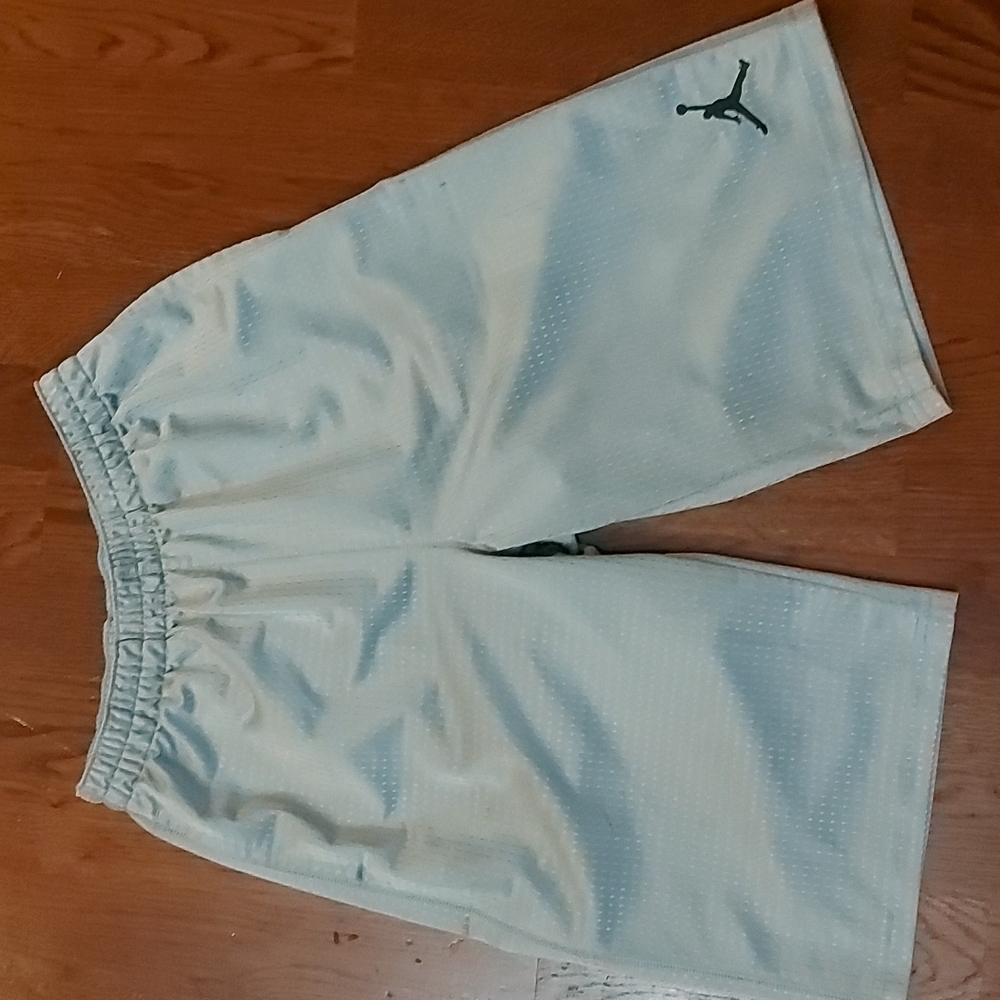 Nike Short size L (12-13 yo)